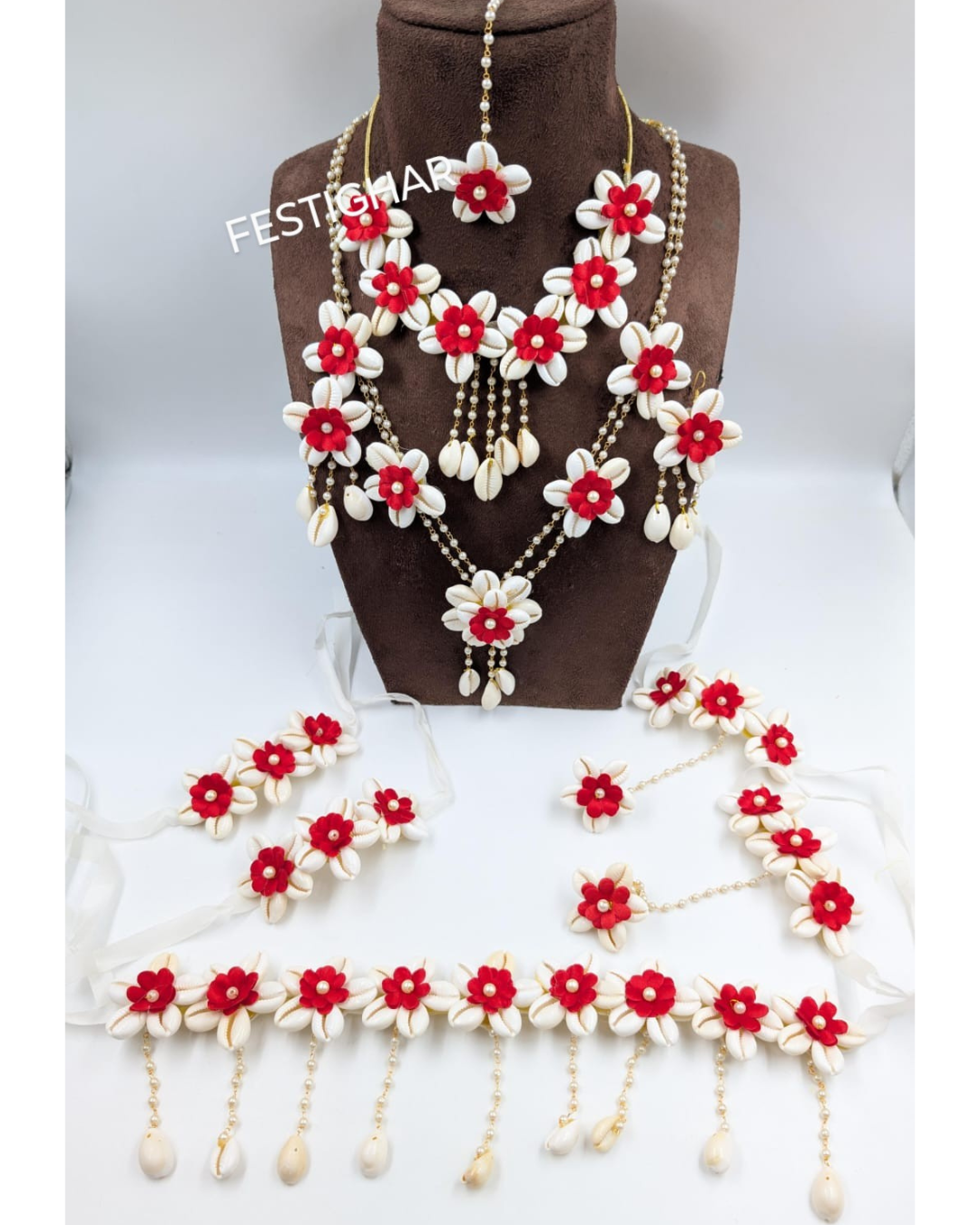 Flower and shell Jewellery