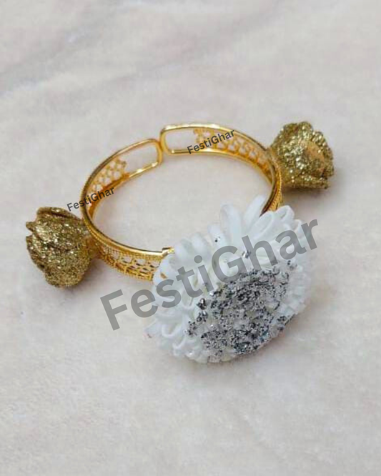 Bangles with white and gold flowers