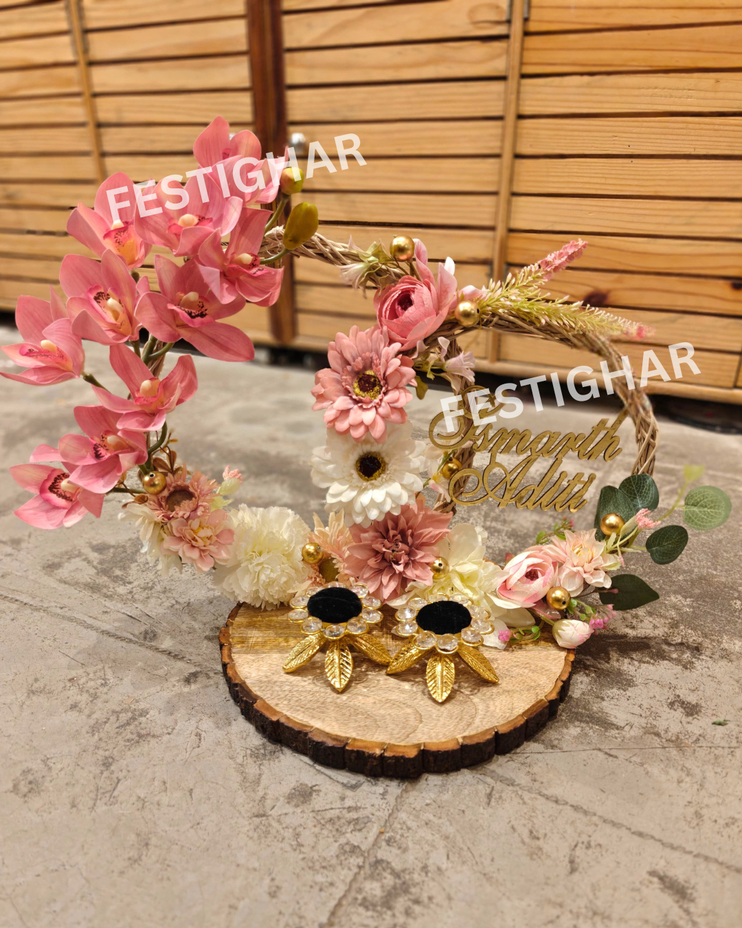 Double ring floral engagement platter