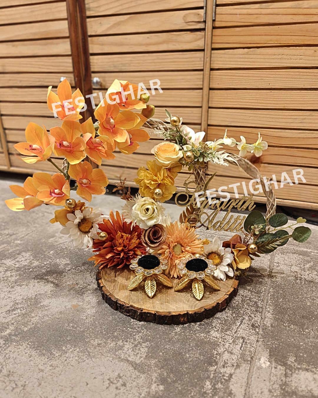 Double ring floral engagement platter