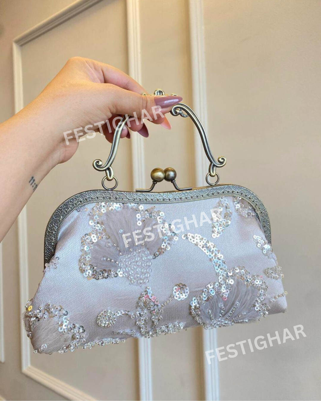 Premium Vintage Party Floral Clutches