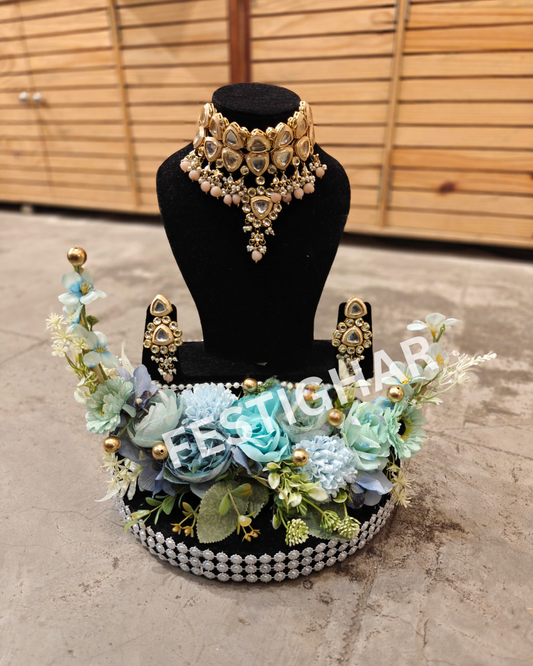 Jewellery display platter in blue