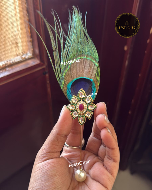 Kundan brooch with pin